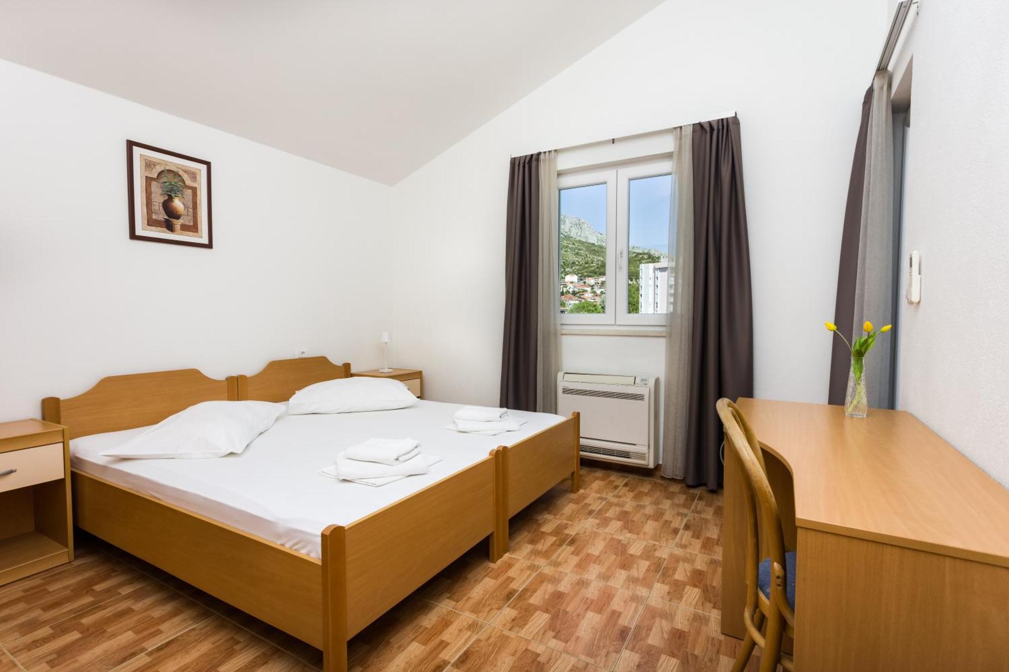 Villa Toni Dugi Rat Exteriör bild